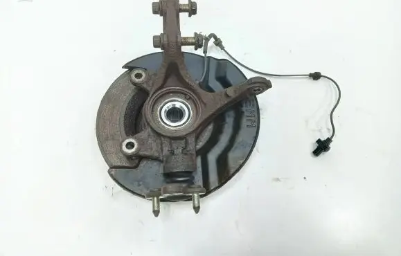 Honda CR-V Front wheel hub