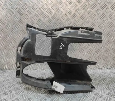 BMW 6 E63 E64 Front bumper mounting bracket 7184698 7184696