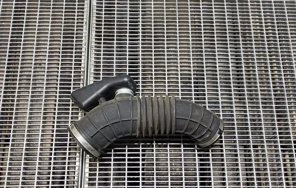 Honda Odyssey Intercooler pipe mounting bracket 10LDA RES95