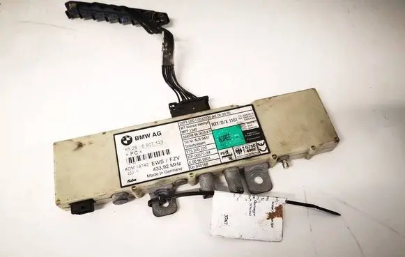 BMW 3 E46 Antenna control unit 65256907123