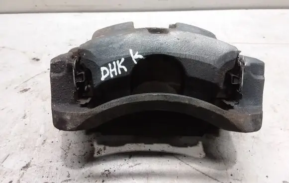 Nissan Qashqai Front brake caliper