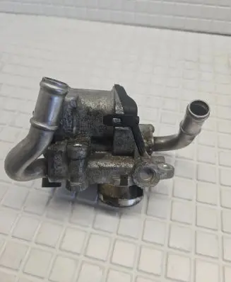 Audi Q3 8U EGR valve 04L131501 105657 WA0110116