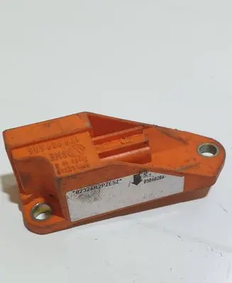 Volkswagen Touran I Airbag deployment crash/impact sensor 1T0909606 05060206 SME