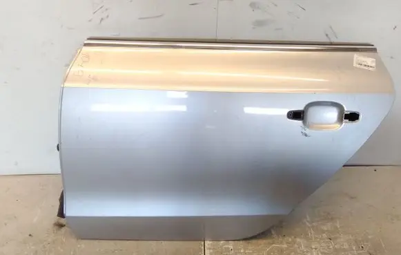 Rear door