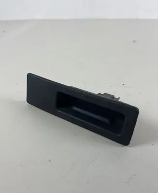 BMW 4 F32 F33 Tailgate/trunk/boot exterior handle 7368752 10822910