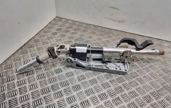Mercedes-Benz E W212 Steering wheel axle A2184600016 218460003 13310008201