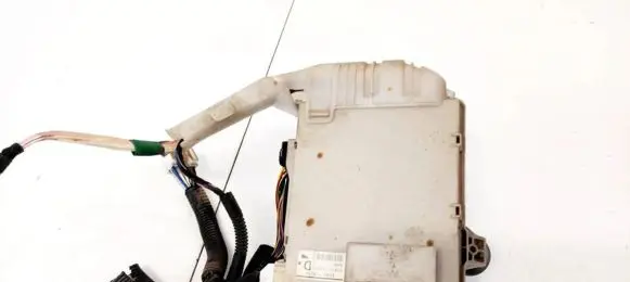 Lexus GS 300 350 430 450H Fuse box set 6H01-0534 6H01--0534