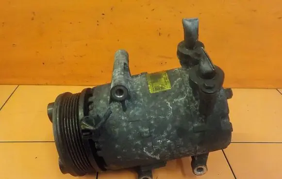 Land Rover Freelander 2 - LR2 Air conditioning (A/C) compressor (pump) 6G9119D629FD 129Z1