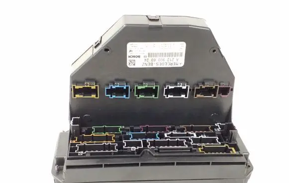 Mercedes-Benz E C207 W207 SAM control unit A2129006924