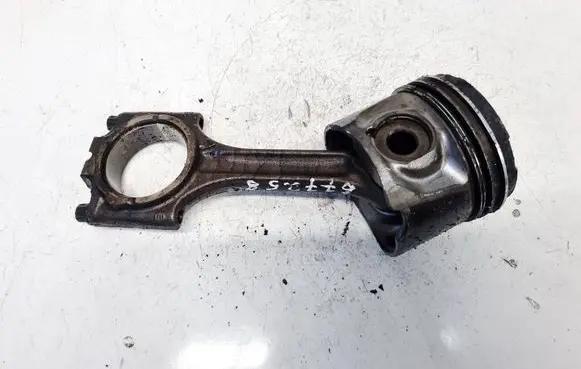 Volvo V70 Piston with connecting rod 