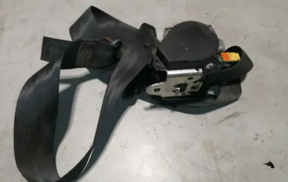 Ford Kuga II Front seatbelt CV4461294AB