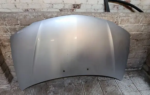 Mazda Premacy Engine bonnet/hood