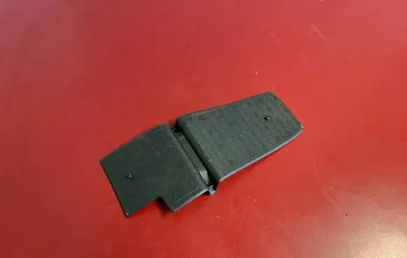BMW X1 U11 Glove box pad 9496940 51169496940