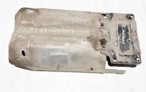 Exhaust heat shield
