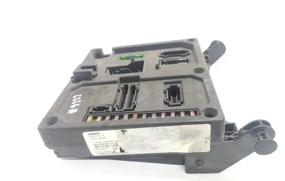 Volkswagen Sharan Fuse module S108145100E
