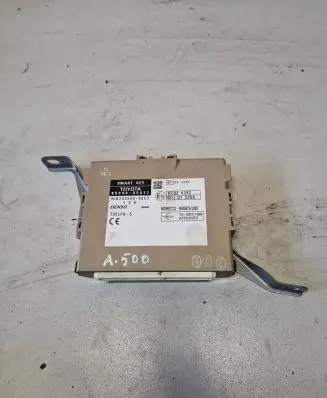 Toyota Avensis T270 Keyless (KESSY) go control unit/module 8999005031 MB2325005053