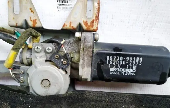 Mitsubishi Galant Sunroof motor/actuator 8573099184 85730-99184