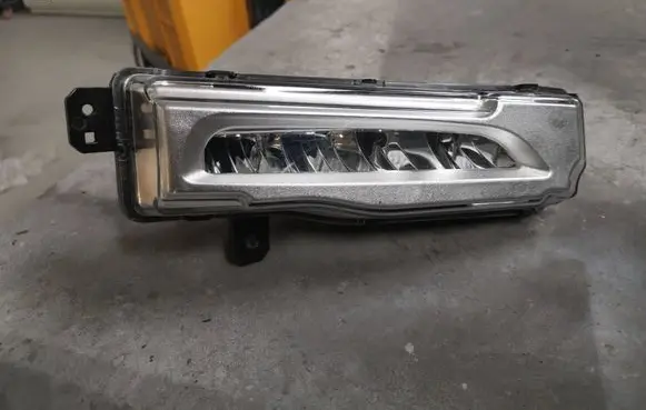 BMW X5 G05 Front fog light 63177406366