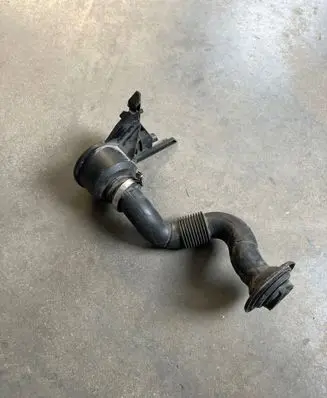 BMW Z4 E85 E86 Air intake duct part 7557368 15574810 70305388