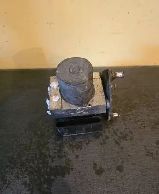 Mercedes-Benz Vito Viano W639 ABS Pump 0265951106 901196990