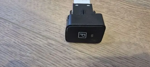 Toyota Auris E180 Hand parking brake switch 8471802060