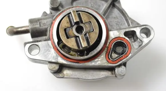 Ford Fiesta Vacuum pump 9637413980