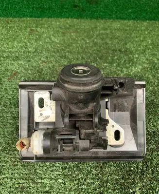 Mercedes-Benz E W210 Tailgate/trunk/boot lock/catch/latch 