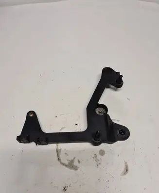 Volkswagen PASSAT B8 Other engine bay part 3Q0129671A