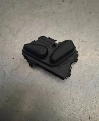 Mercedes-Benz E W211 Seat control switch 2108213851 03463815
