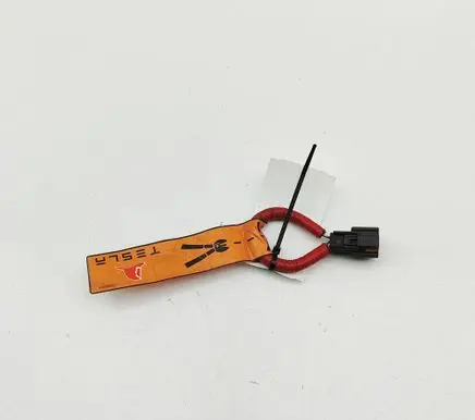 Tesla Model X Battery relay fuse 101558500A