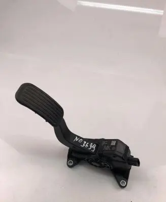 Toyota Prius (XW50) Accelerator throttle pedal 7811002210