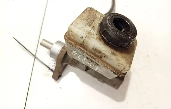 Master brake cylinder