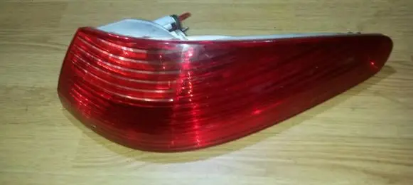 Peugeot 607 Rear/tail lights