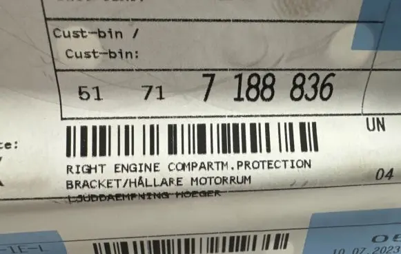BMW X6 E71 Bracket in trunk/boot 7188836