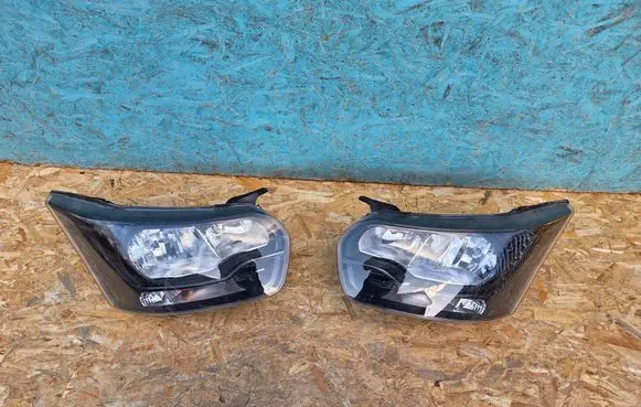 Ford E-Transit Headlight/headlamp GK3113W029BC