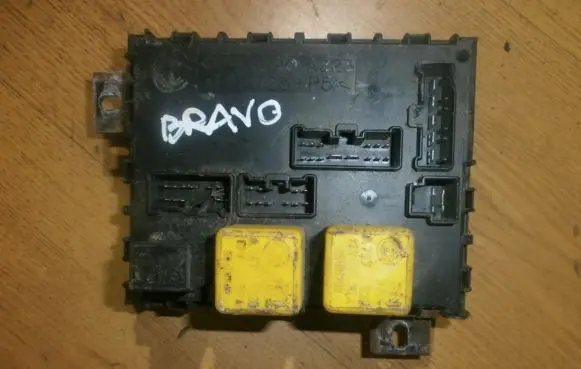 Fiat Bravo - Brava Fuse box set 46443390 a223