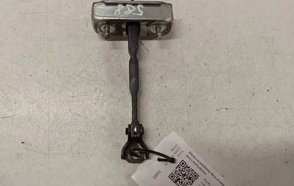 Toyota Corolla Verso AR10 Front door check strap stopper