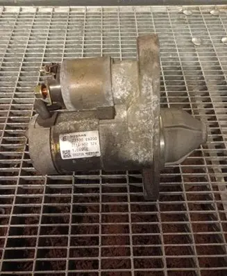 Nissan Qashqai+2 Starter motor 23300EN200 MR20DE