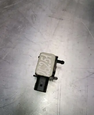 KIA Carens II Airbag deployment crash/impact sensor 959201D000 1D95920000