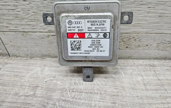 Audi A4 S4 B8 8K Headlight ballast module Xenon 8K0941597E
