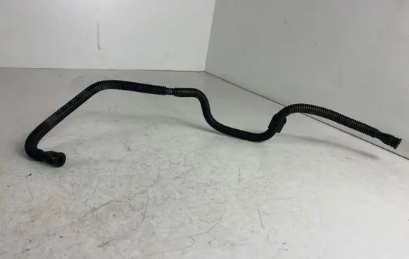 Volkswagen Scirocco Breather hose/pipe 03C103493AE