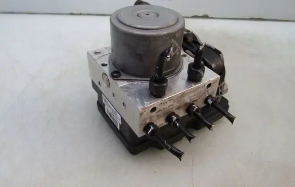 KIA Xceed ABS Pump 6158941600 J758924500