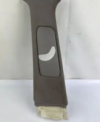 Lexus LS 430 (B) pillar trim (bottom) 6241250030
