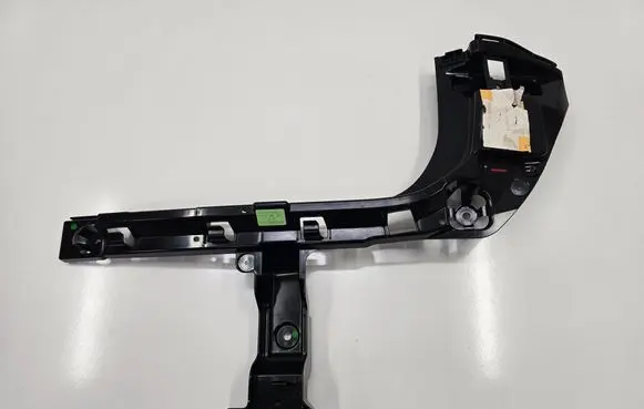 BMW X1 F48 F49 Rear bumper mounting bracket 7381120