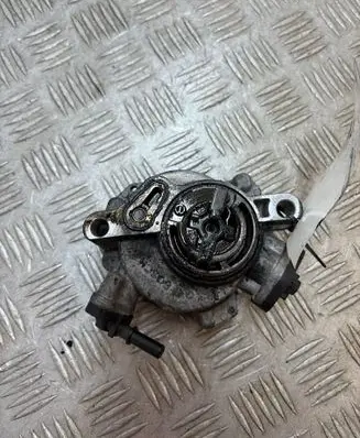 Volvo V60 Vacuum pump 9684786780 2B0504Y 2420