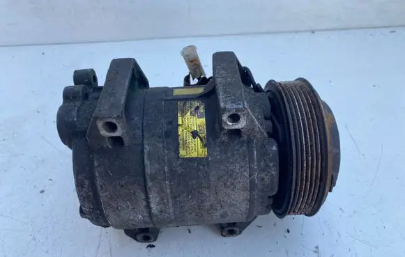 Volvo V70 Air conditioning (A/C) compressor (pump) 30761388 8708581