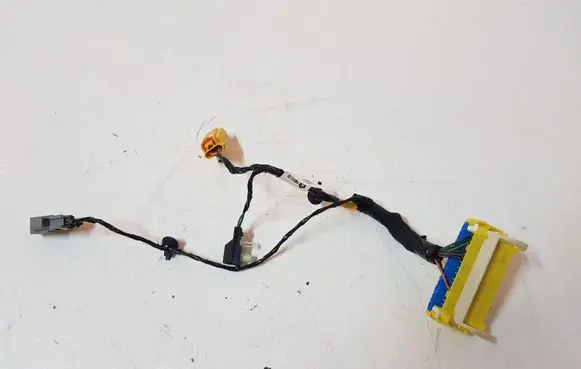 Dodge Durango Seat wiring loom D4CW59110N1
