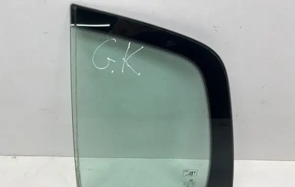 Volkswagen Golf Plus Rear side window 43R00048 E000255