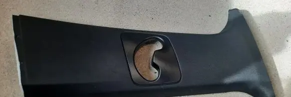 BMW X5 E70 (B) pillar trim (top) 7129752