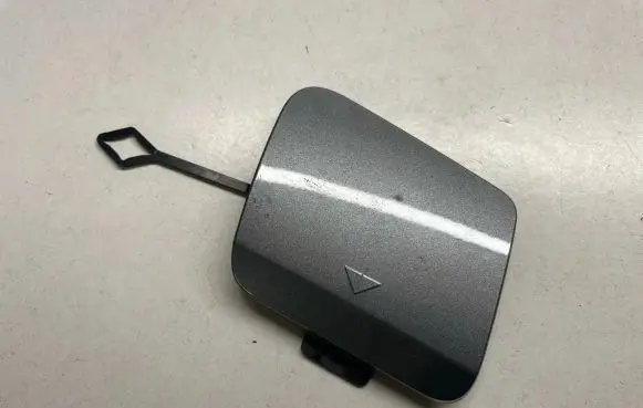 BMW 1 F40 Front tow hook cap/cover 7459875 51117459875